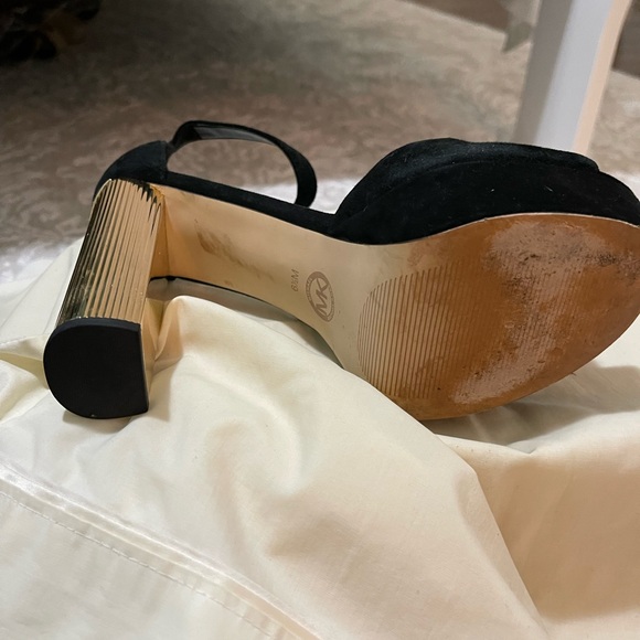 Michael Kors platform heels - Picture 4 of 5